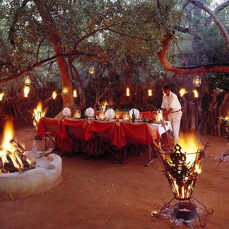 Sanctuary Makanyane Safari Lodge Мадікве-Ґейм-Резерв Екстер'єр фото