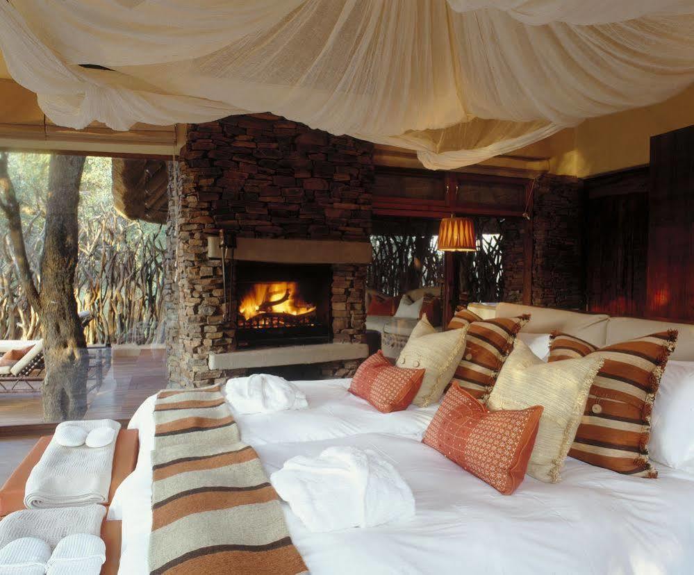 Sanctuary Makanyane Safari Lodge Мадікве-Ґейм-Резерв Екстер'єр фото