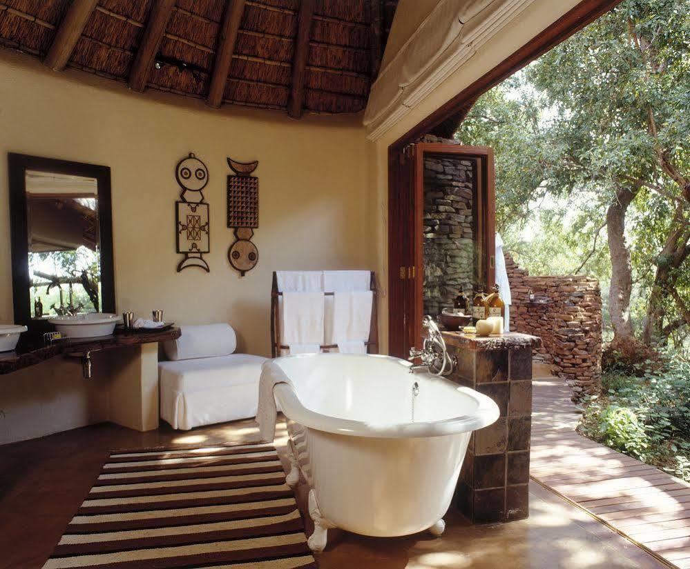 Sanctuary Makanyane Safari Lodge Мадікве-Ґейм-Резерв Екстер'єр фото